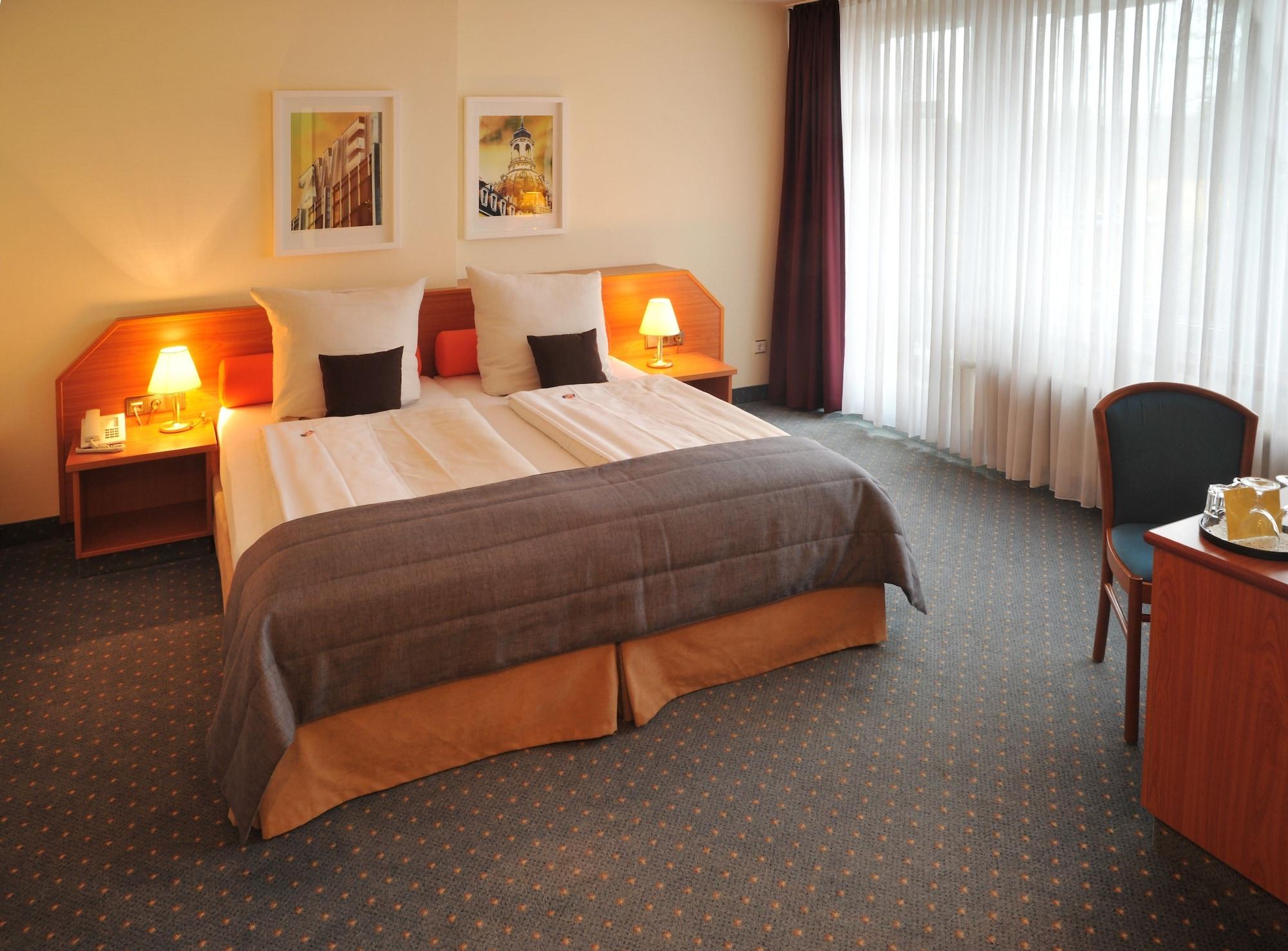 Hotel Servatius Cologne Luaran gambar