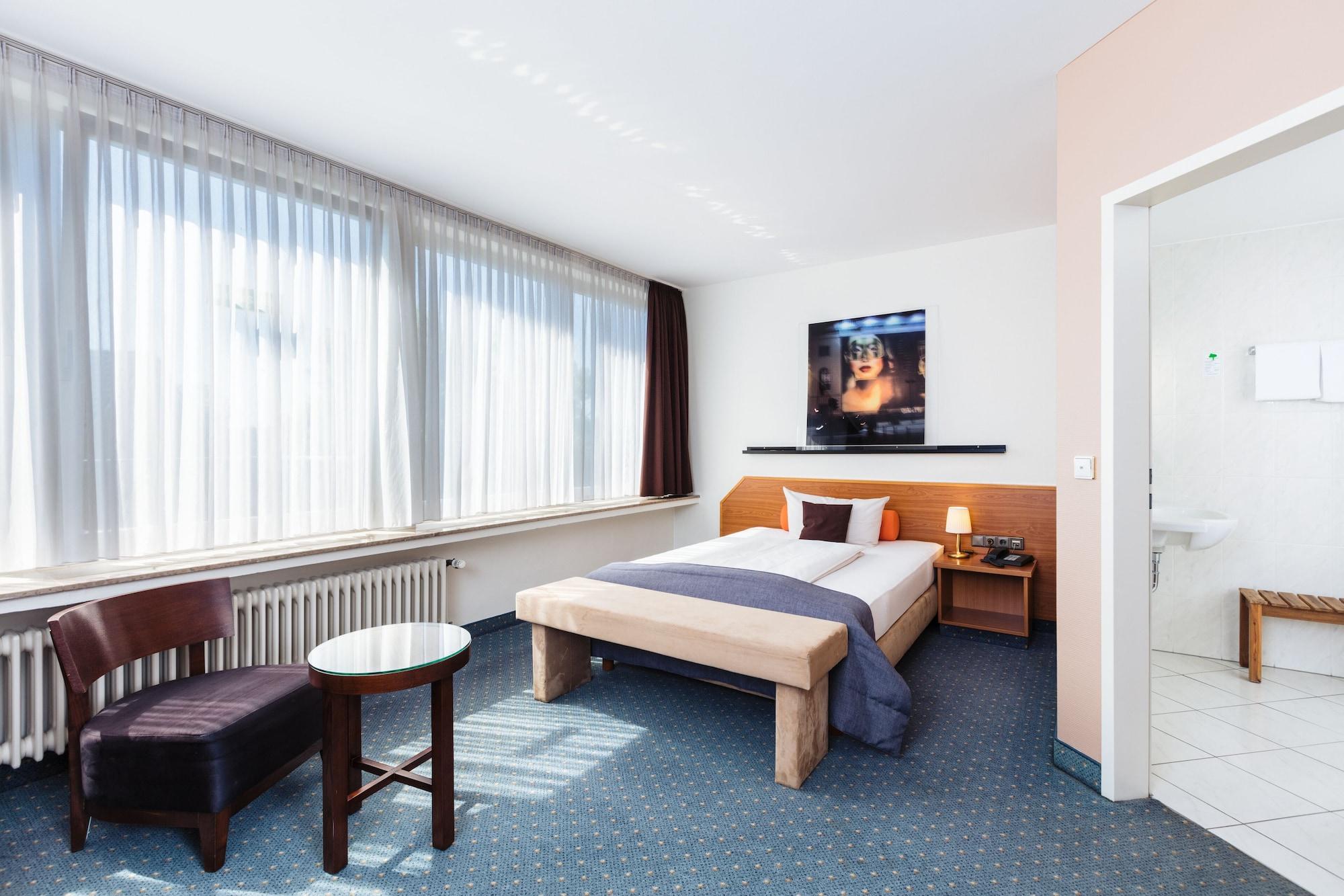 Hotel Servatius Cologne Luaran gambar